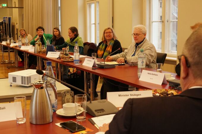 Foto vom Gespräch mit den Preisträgern